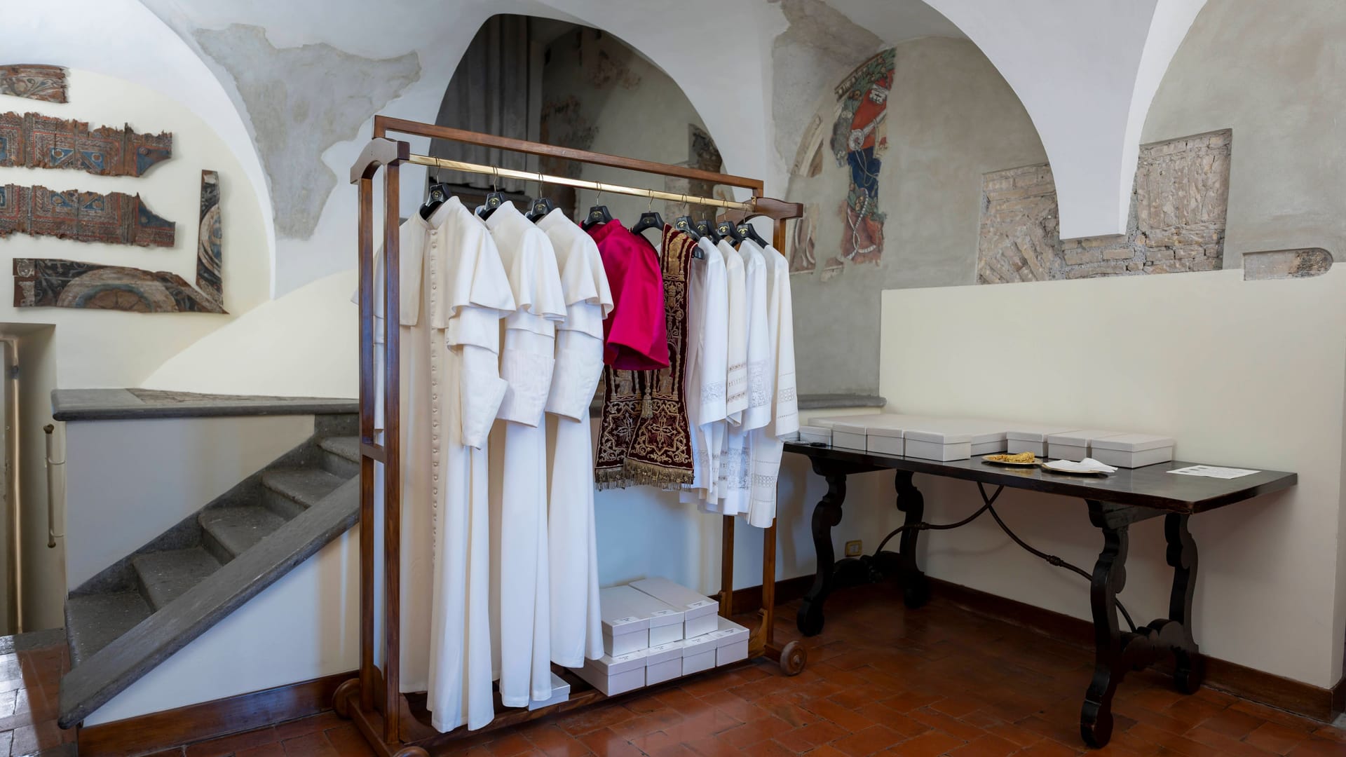 Die Kammer der Tränen: Hier beginnt der stille Übergang zum neuen Pontifikat.