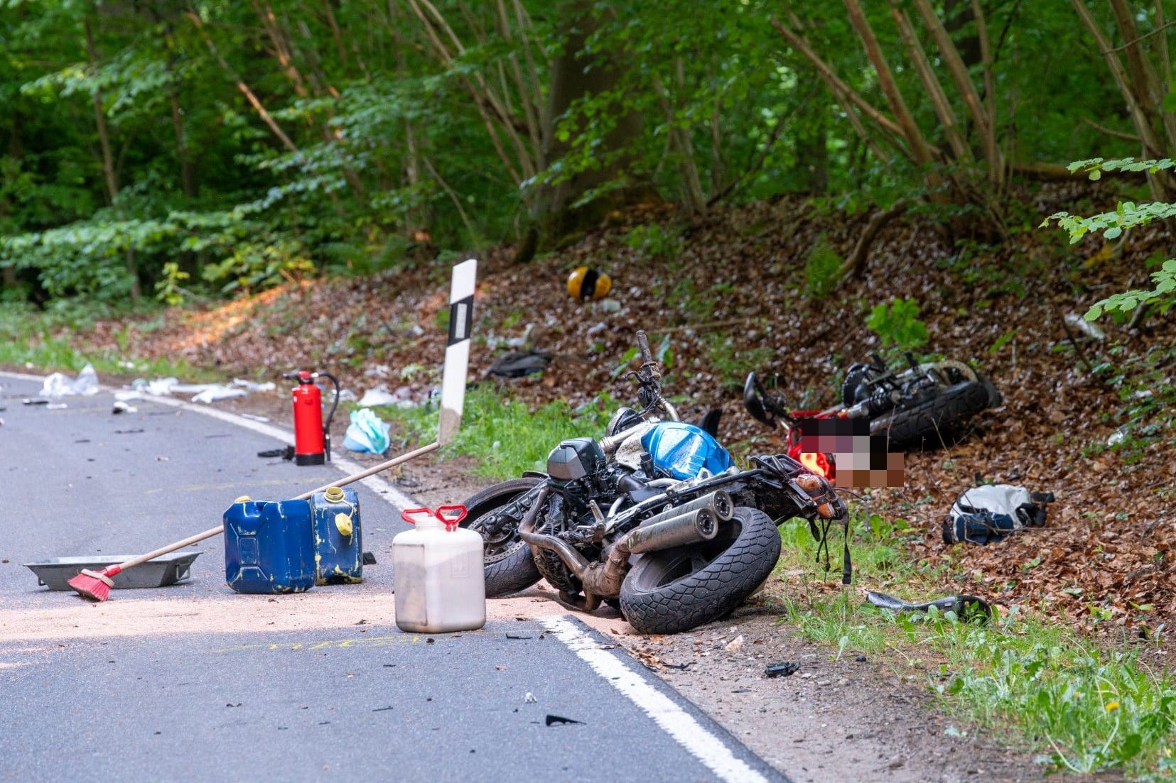 Unfallstelle in Lütjensee: Eine junge Bikerin kam ums Leben.