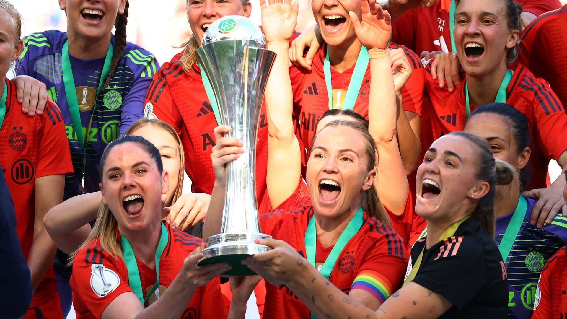 SOCCER-GERMANY-WOMAN-FCB-SVW/REPORT SOCCER-GERMANY-WOMAN-FCB-SVW/REPORT