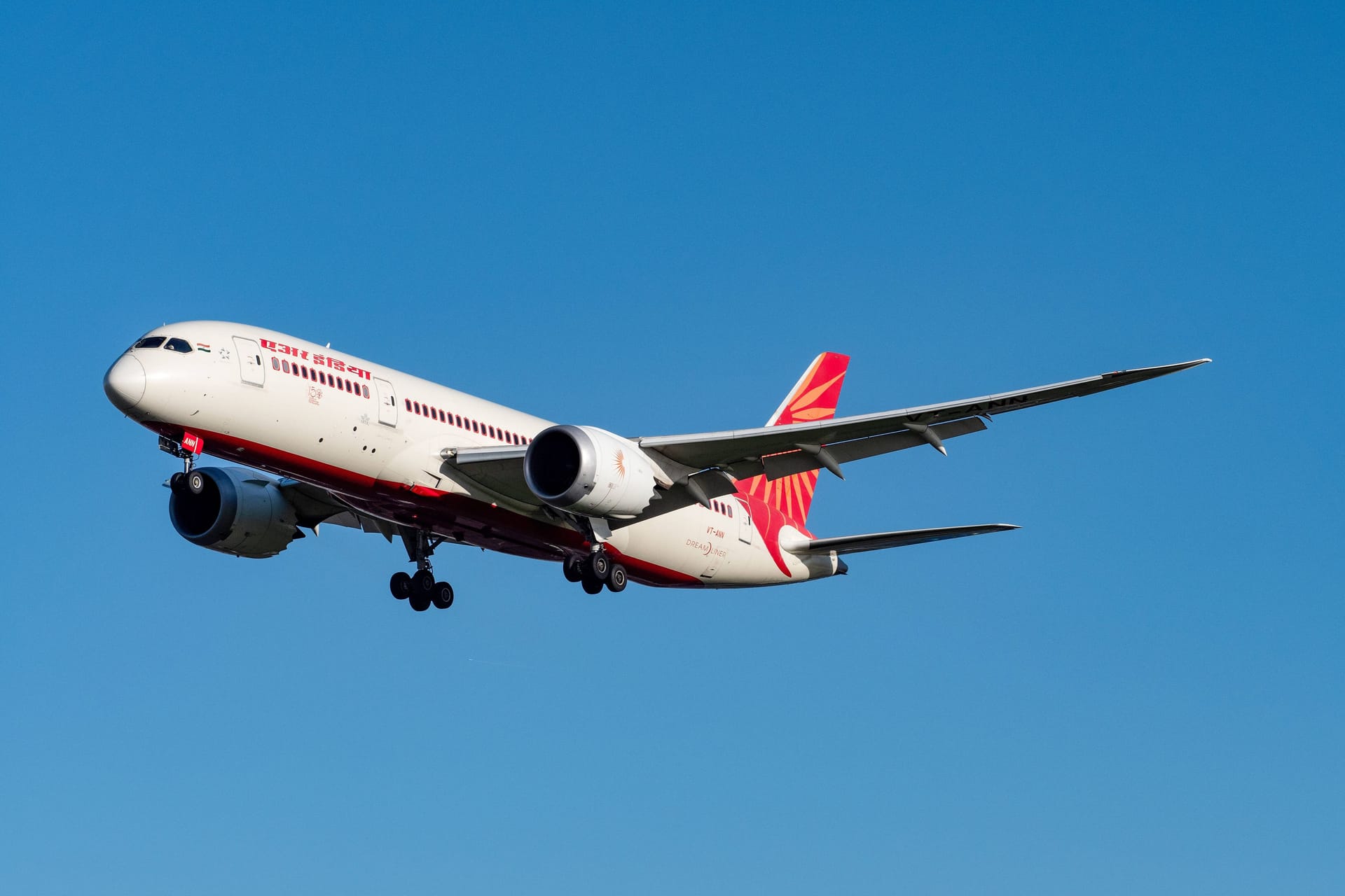 Eine Boeing 787 Dreamliner von Air India (Symbolfoto): Schon in der Vergangenheit gab es immer wieder Probleme mit Flugzeugen dieses Typs. Eine Boeing 787 Dreamliner von Air India (Symbolfoto): Schon in der Vergangenheit gab es immer wieder Probleme mit Flugzeugen dieses Typs.