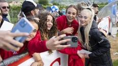 Insta-Star Alisha Lehmann: Nicht ganzen Tag am Handy hocken