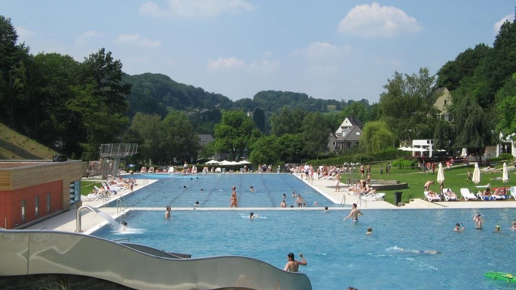 Das Freibad in Hoffnungsthal (Archivbild): Besucher bewerten es durchschnittlich mit 4,6 von fünf möglichen Sternen.