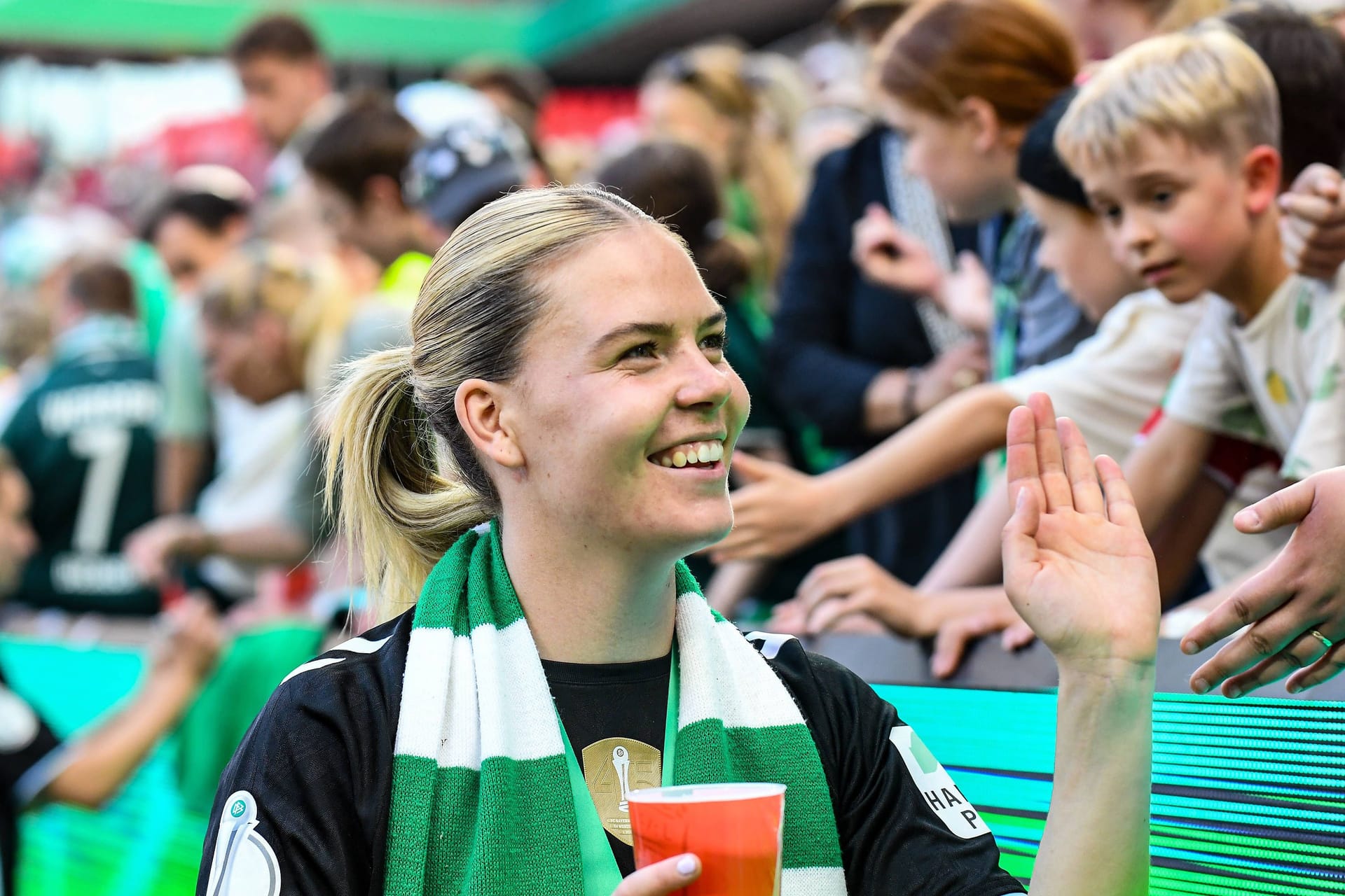 Juliane Wirtz: Die 23-Jährige war im Sommer 2023 von Bayer 04 Leverkusen zu Werder Bremen gewechselt. Juliane Wirtz: Die 23-Jährige war im Sommer 2023 von Bayer 04 Leverkusen zu Werder Bremen gewechselt.