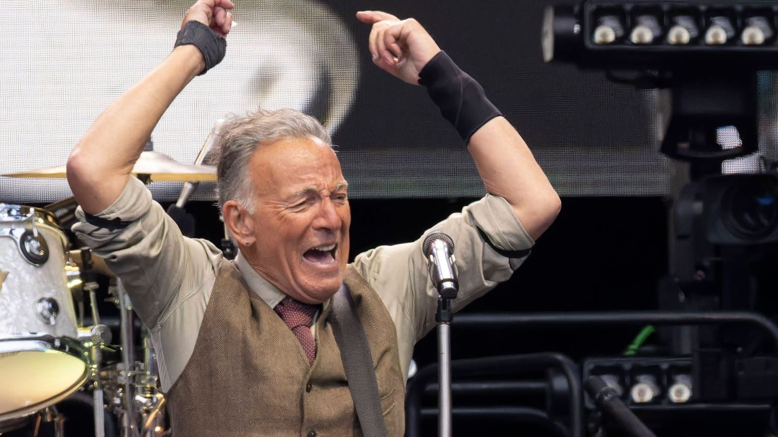 Bruce Springsteen bei einem Auftritt (Archivfoto): In Frankfurt positionierte er sich erneut gegen die US-Regierung.