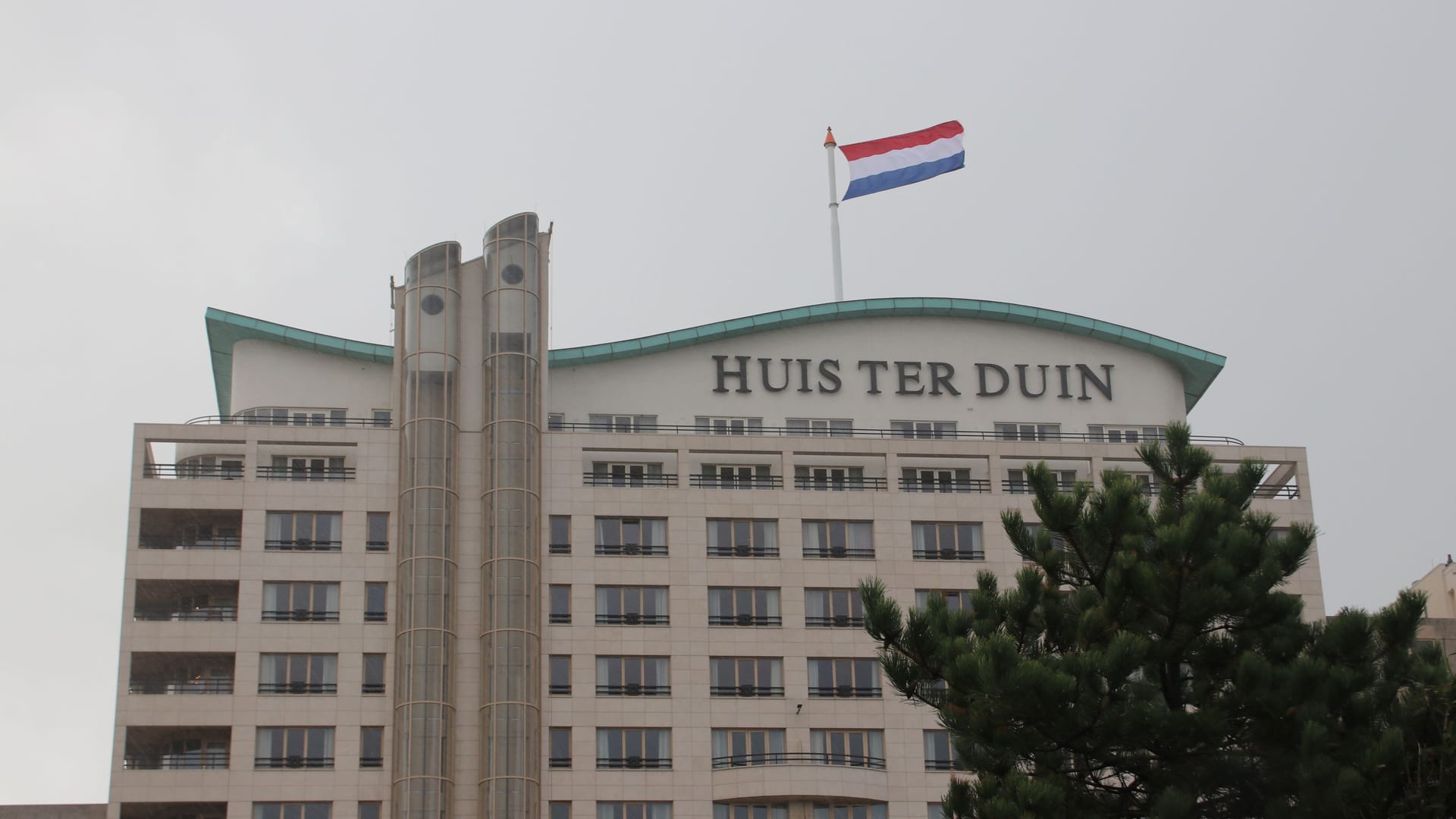 Very luxurious hotel Huis ter Duin in the coastal municipality of Noordwijk