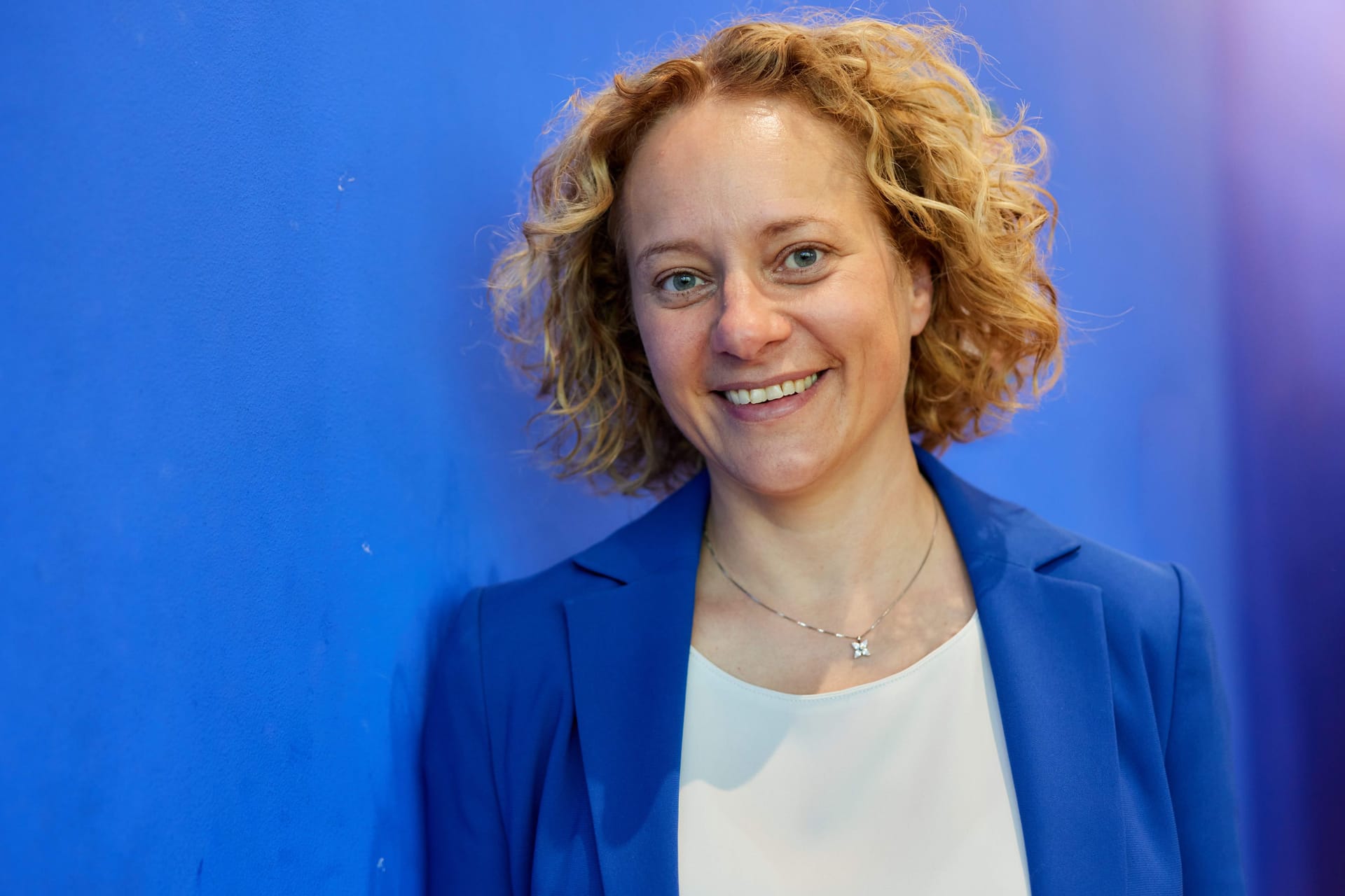 Stephanie Wehner: Die Informatikerin und Quantenphysikerin ist Pionierin des Quanteninternets und wird dafür mit dem Körber-Preis geehrt.