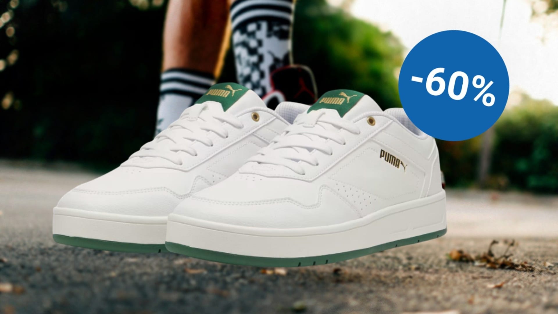 Die Court Classic von Puma gibt es derzeit in vielen Größen günstiger bei Amazon.