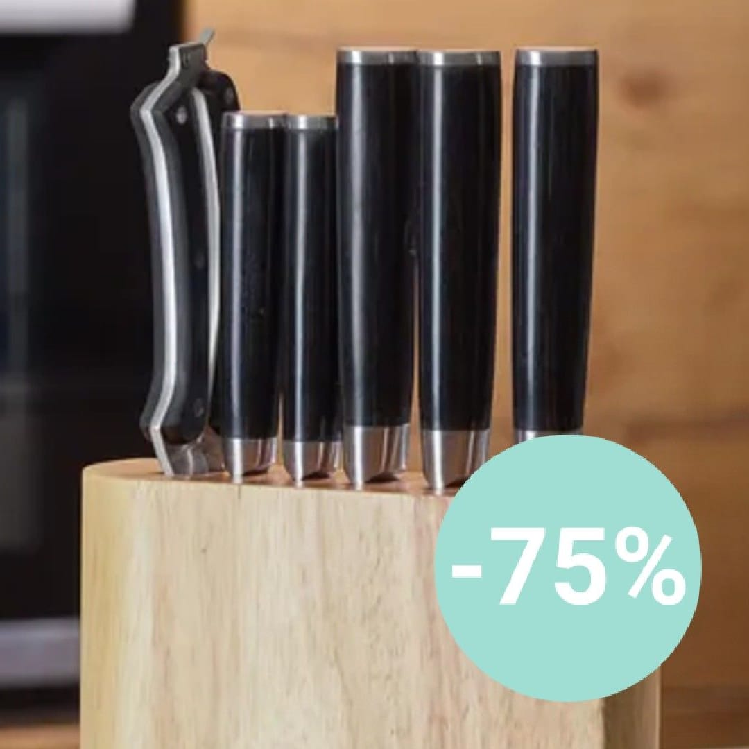 Aldi senkt den Preis: Ein siebenteiliges Messerblock-Set von Echtwerk ist aktuell im Onlineshop fast 70 Prozent günstiger erhältlich.