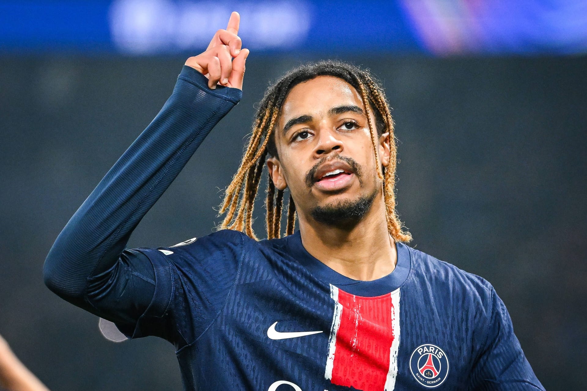 Bradley Barcola: Er hat die Champions League mit PSG gewonnen.