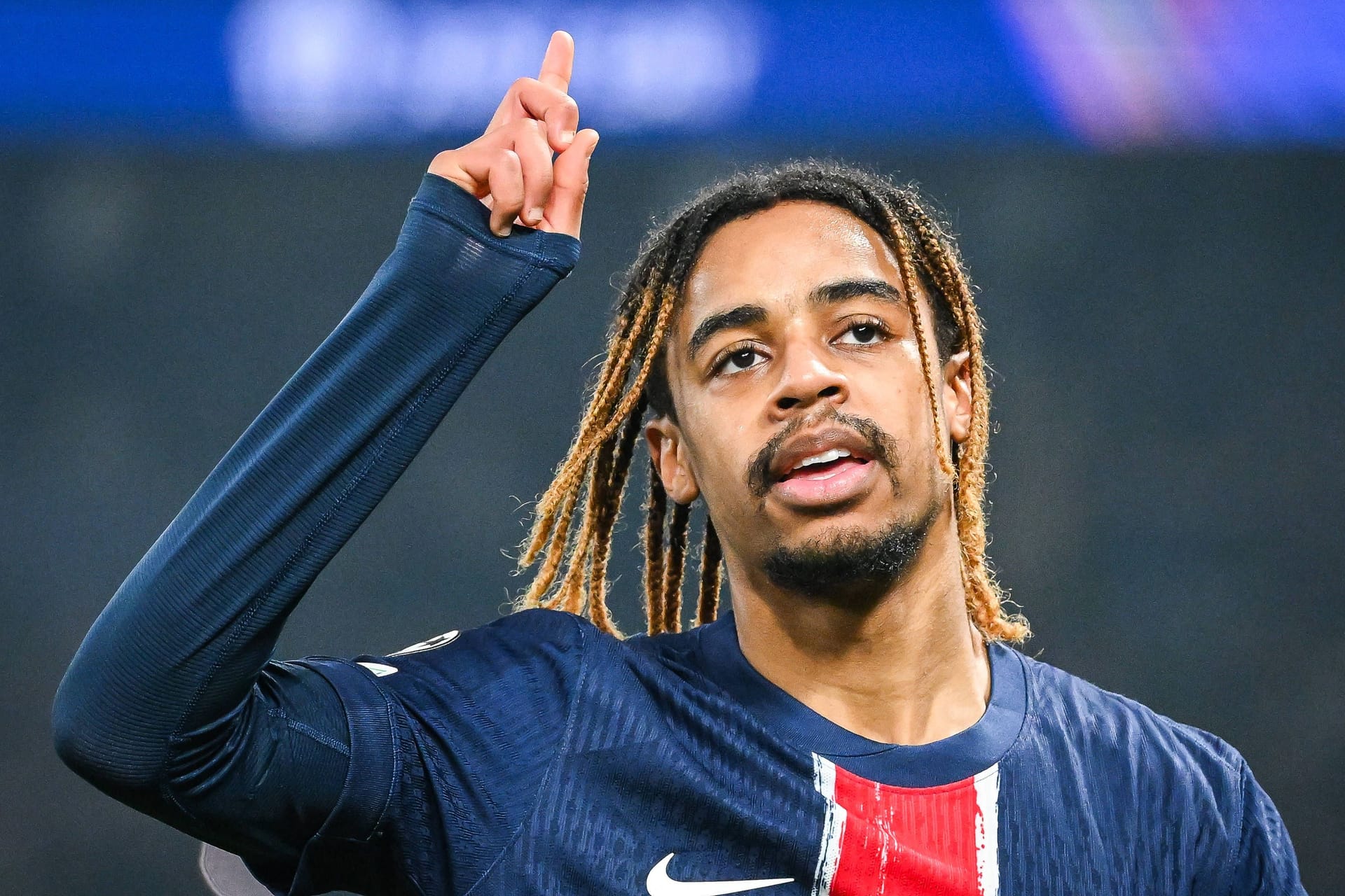 Bradley Barcola: Er hat die Champions League mit PSG gewonnen.
