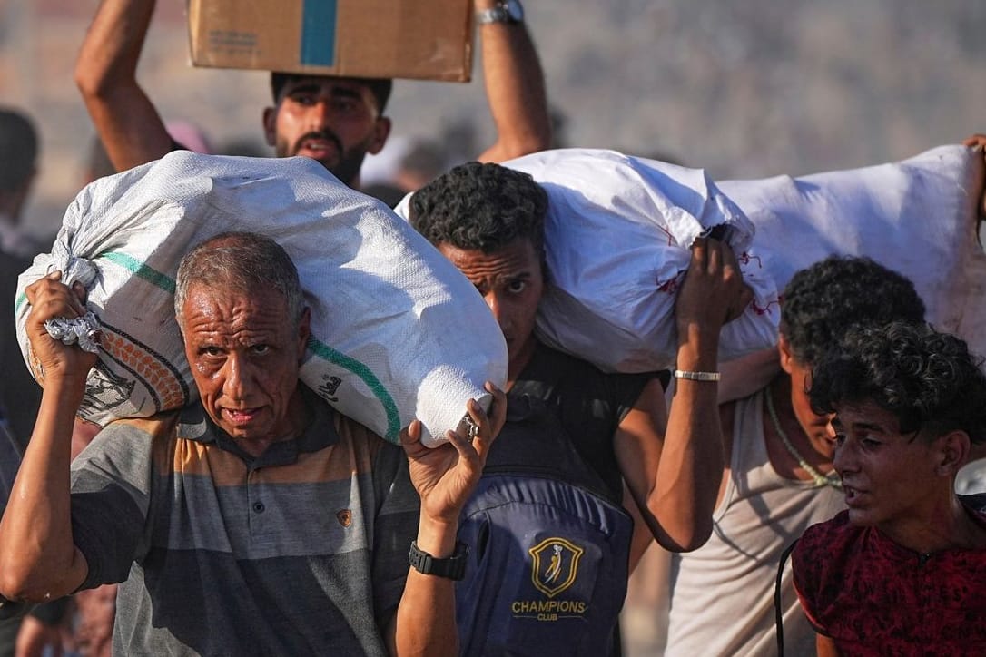 Gaza Food Rush Photo Gallery