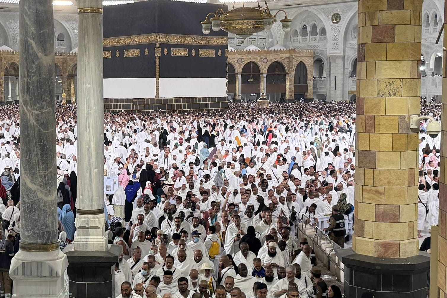 Muslimische Pilger in Mekka (Symbolbild): Rund 1,8 Millionen Menschen pilgern jedes Jahr zu den Heiligen Städten des Islams.