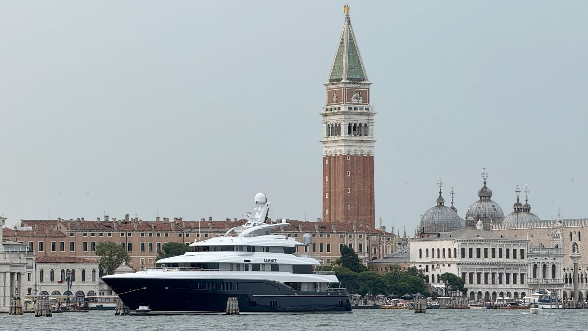 Vor der Bezos-Hochzeit in Venedig Vor der Bezos-Hochzeit in Venedig