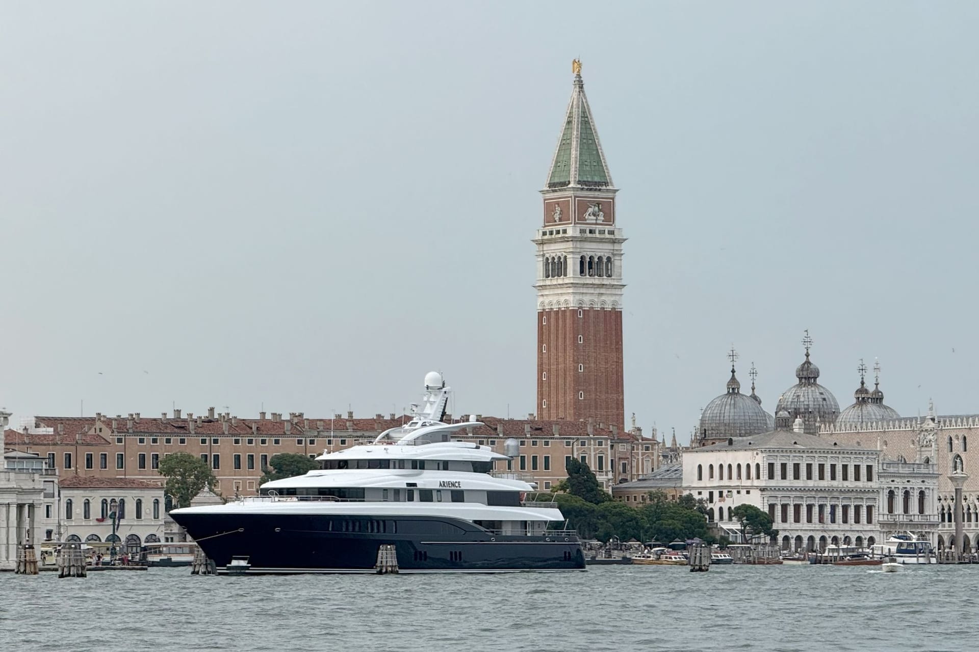 Vor der Bezos-Hochzeit in Venedig