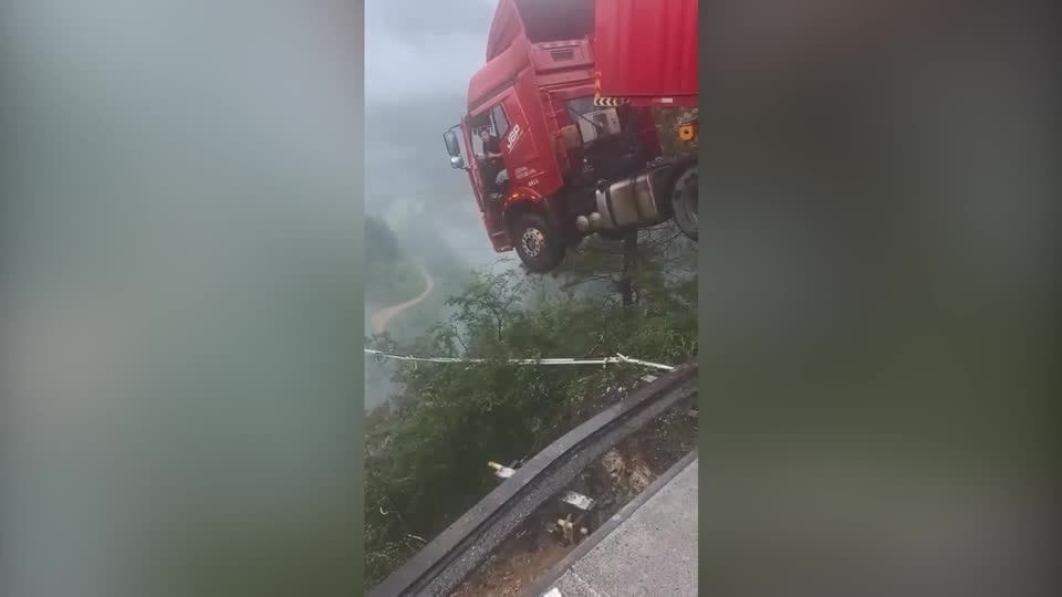 CHINA-LKW/