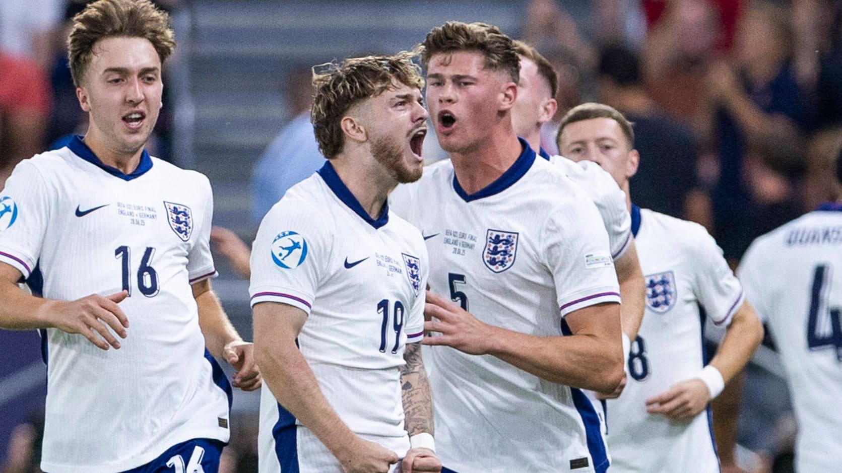 Harvey Elliott (M.): Er wurde zum besten Spieler des Turniers ernannt. Harvey Elliott (M.): Er wurde zum besten Spieler des Turniers ernannt.