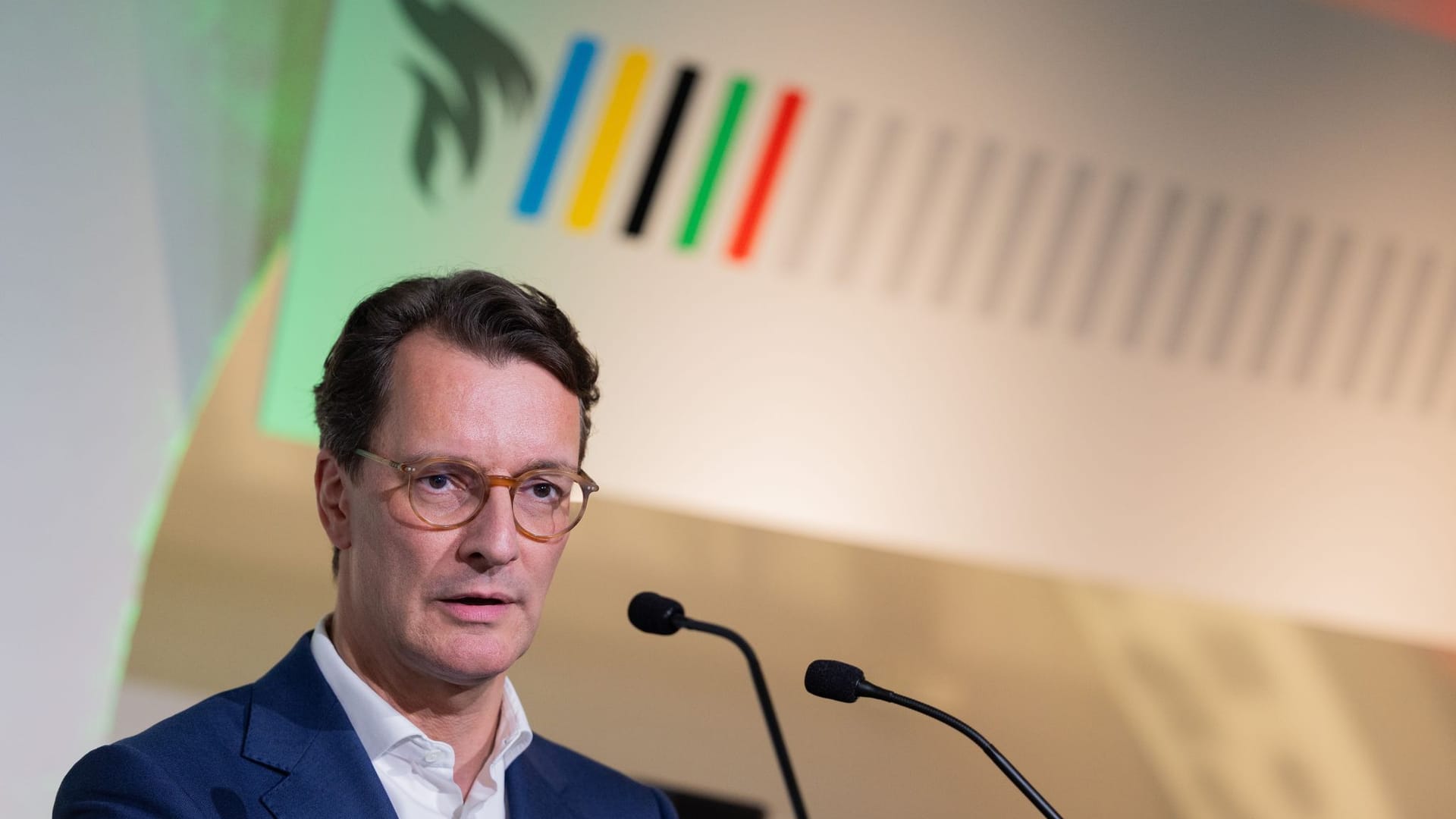 Vorstellung Konzept Olympia-Bewerbung Nordrhein-Westfalen Vorstellung Konzept Olympia-Bewerbung Nordrhein-Westfalen