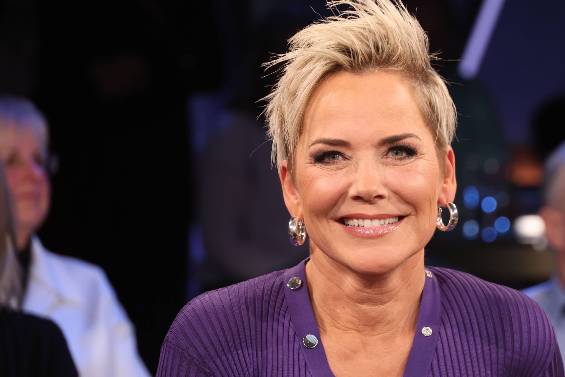 Inka Bause: Sie moderiert seit 20 Jahren "Bauer sucht Frau".