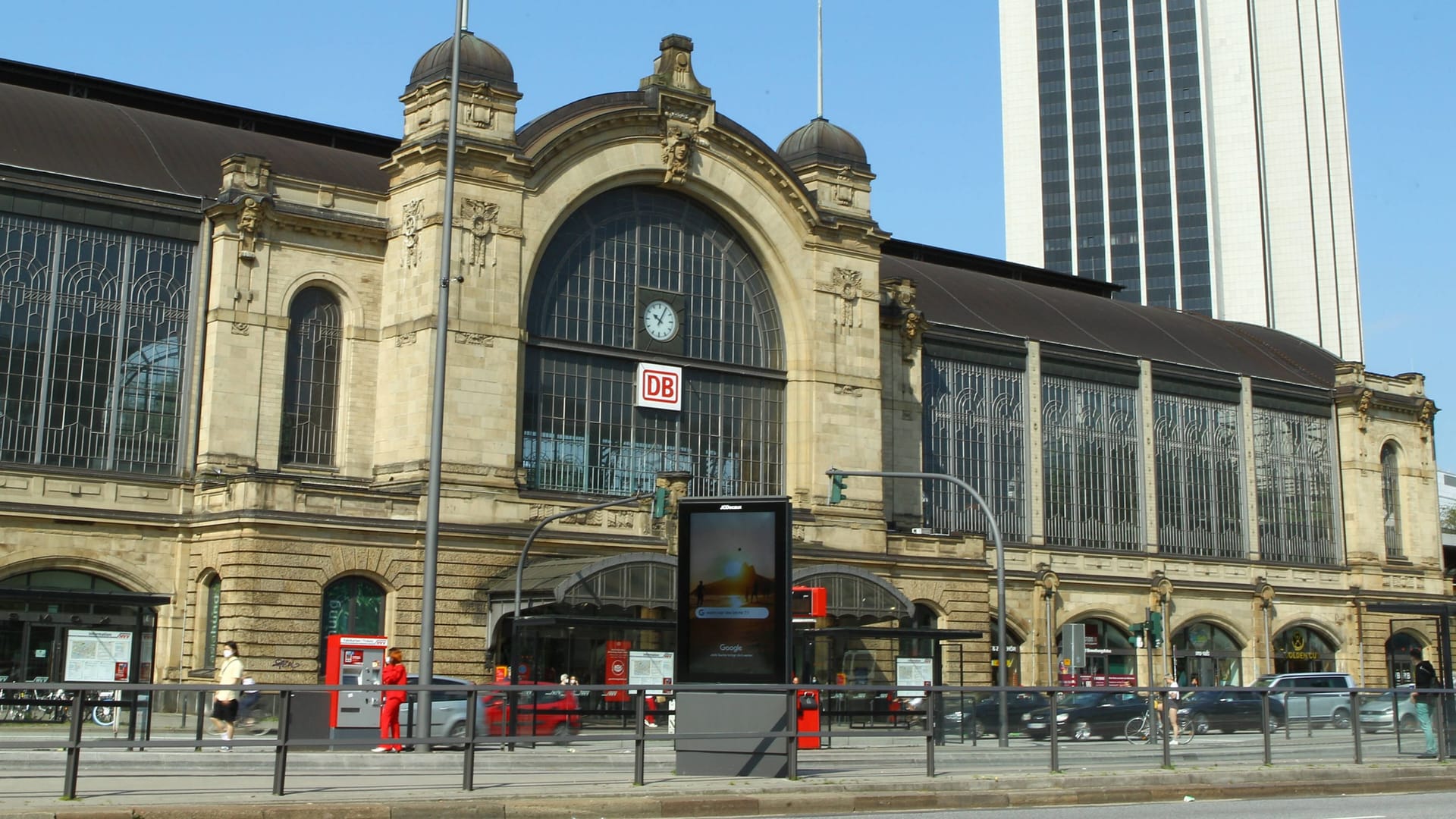 Der Bahnhof Hamburg-Dammtor (Symbolbild): Bis Ende September bleibt die WC-Anlage dicht.
