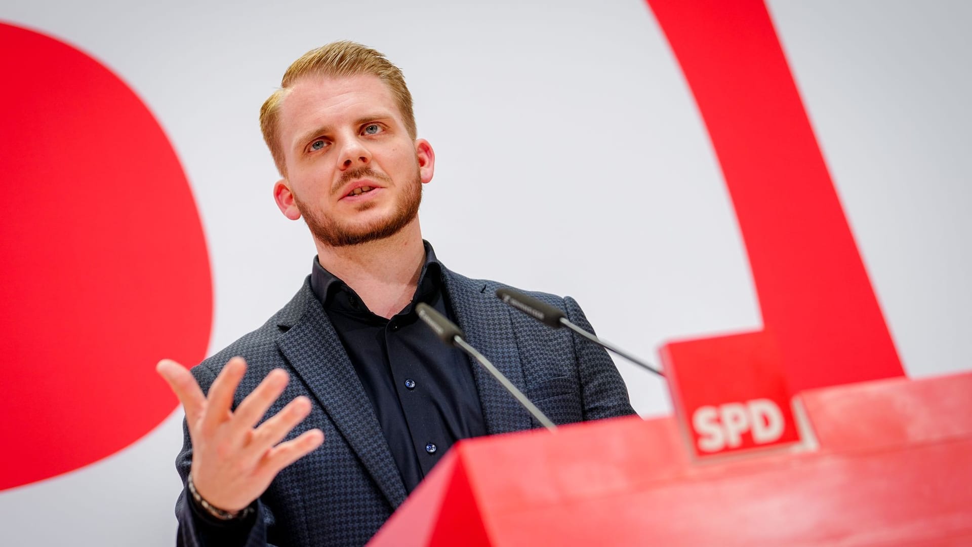 Gremiensitzungen und Statements der Bundesparteien Gremiensitzungen und Statements der Bundesparteien