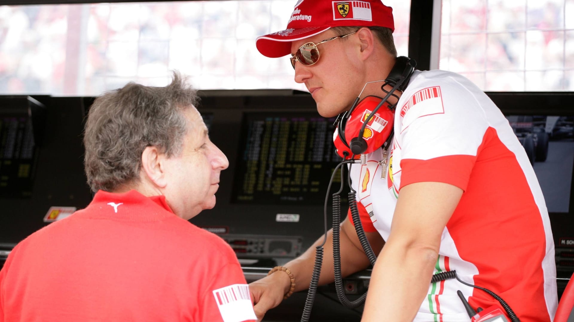 Michael Schumacher (r.) und Jean Todt im Jahr 2007: Sie haben eng zusammen gearbeitet.