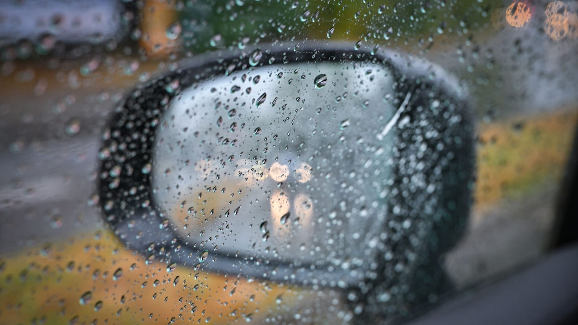 Regen zum Wochenstart Regen zum Wochenstart