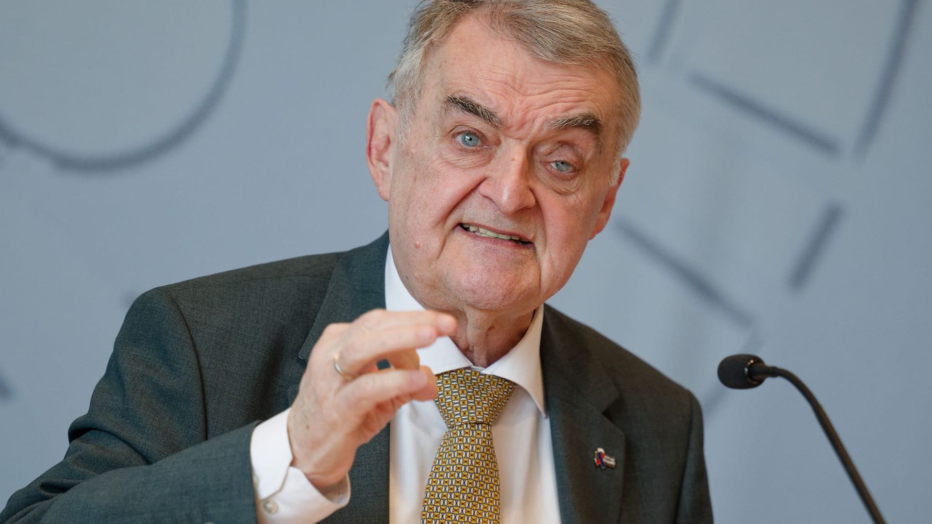 NRW-Innenminister Herbert Reul NRW-Innenminister Herbert Reul