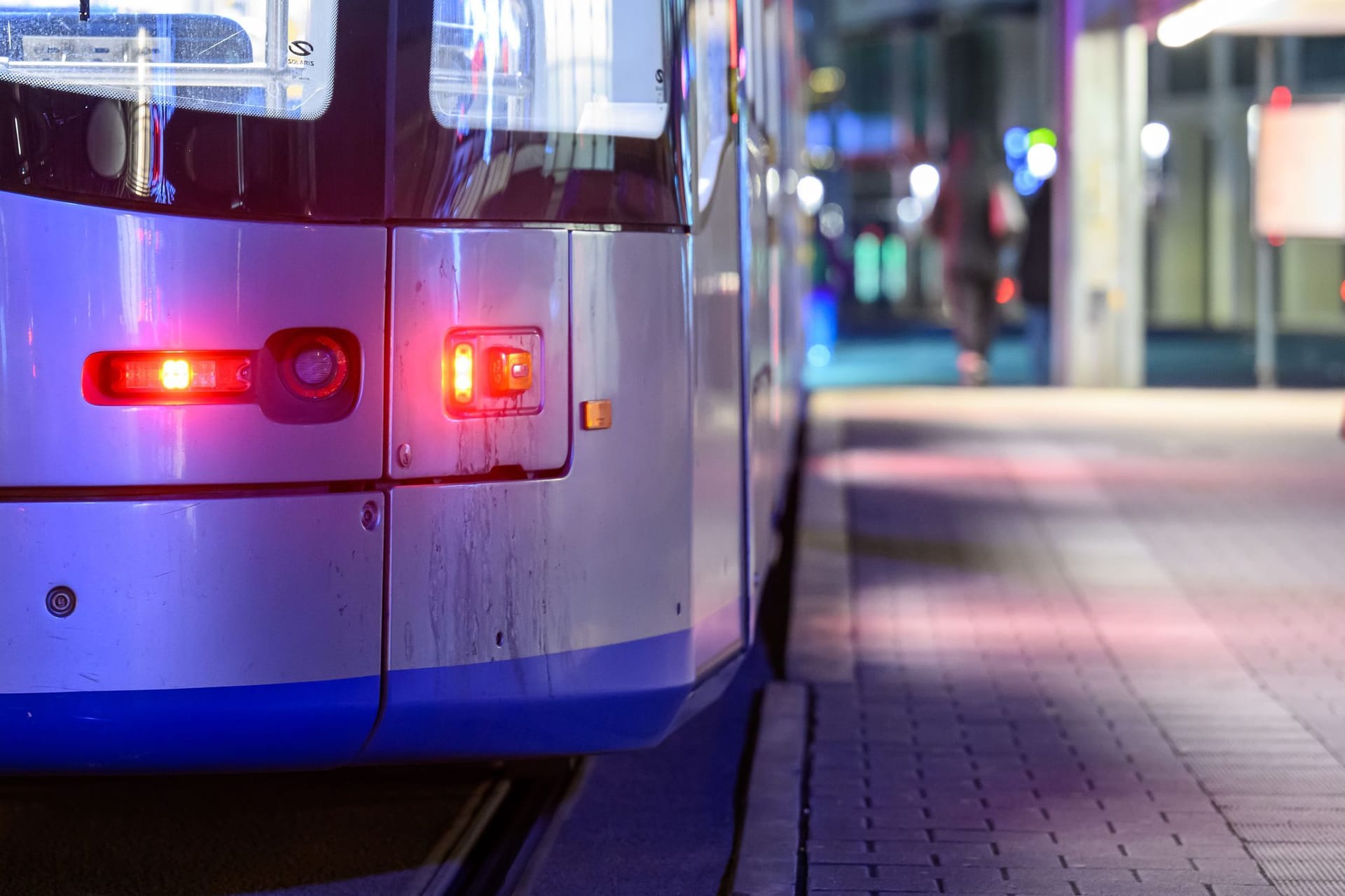 Sachsen am frühen Morgen - Nahverkehr