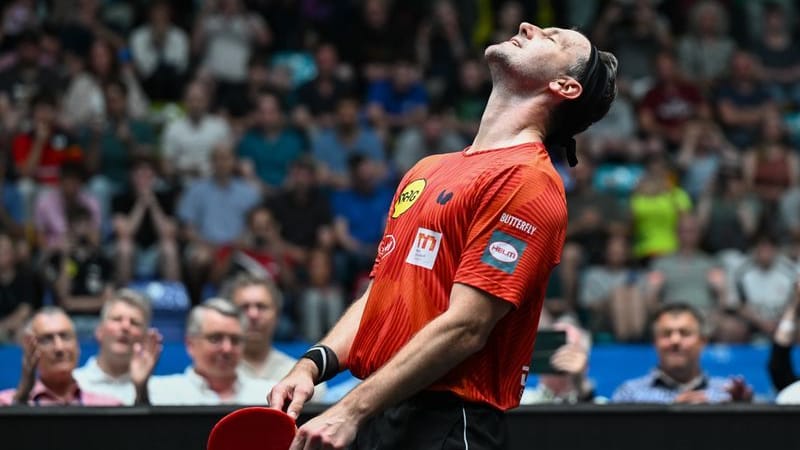 Süwag Energie Arena: Tischtennis-Legende Timo Boll von Borussia Düsseldorf reagiert nach dem verlorenen Spiel.
