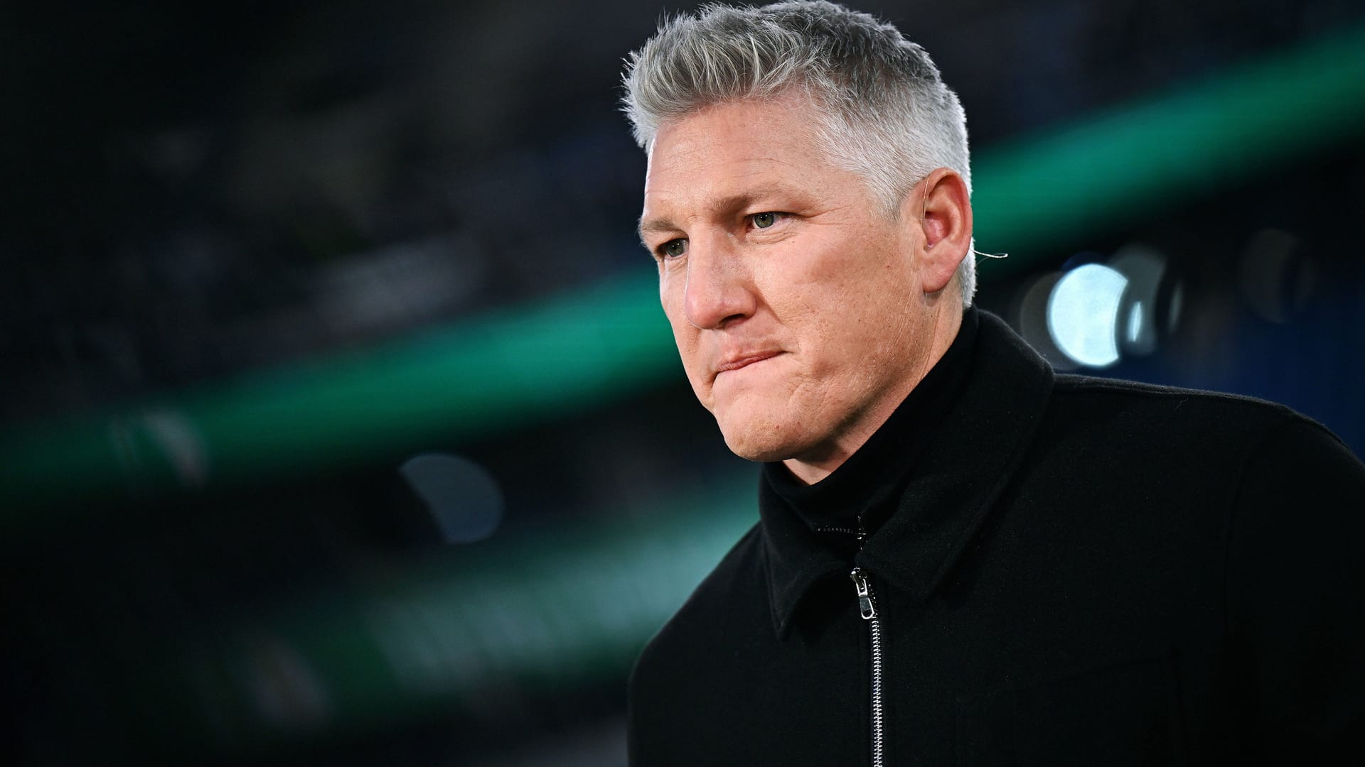 Bastian Schweinsteiger: Der Fußballer wurde mit einer anderen Frau gesichtet.