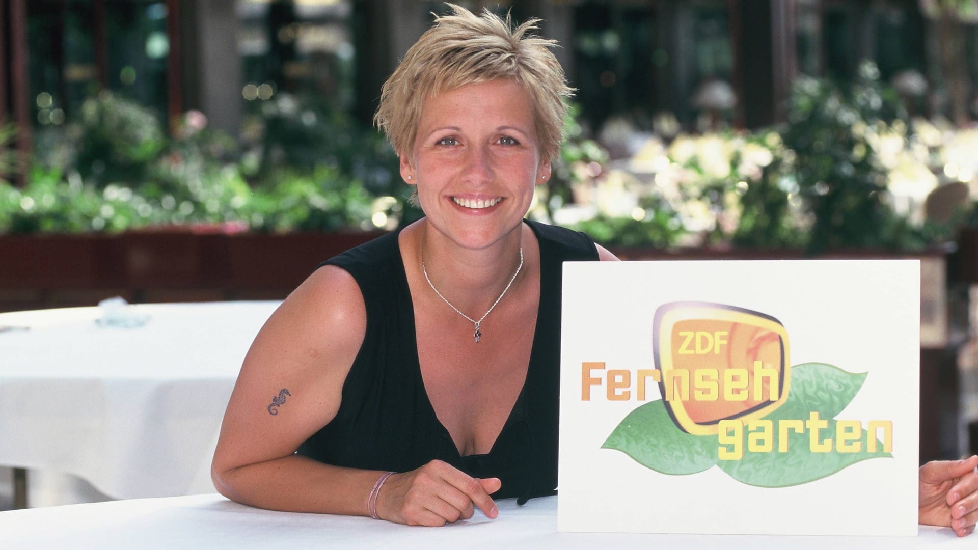 Andrea Kiewel im Jahr 2000: Die Moderatorin präsentiert den "ZDF-Fernsehgarten" seit einem Vierteljahrhundert.
