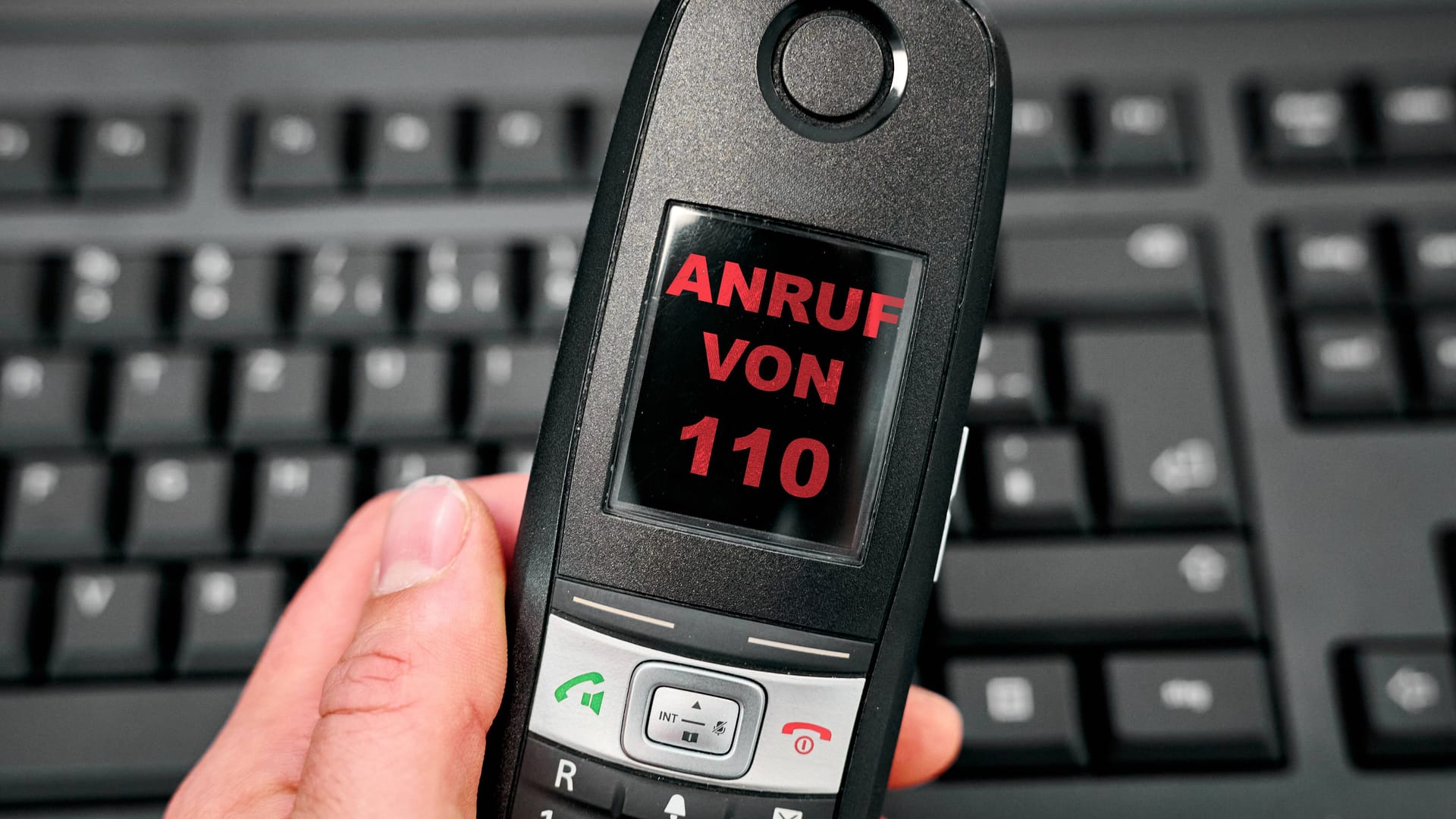 Ganz eindeutig ein Betrug: Die Polizei ruft niemals mit der Nummer 110 an.