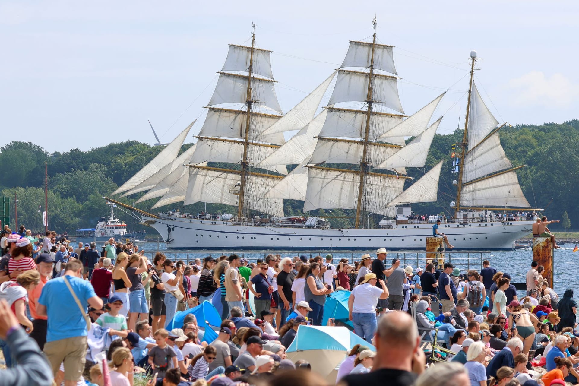 Fortsetzung Kieler Woche mit Windjammerparade