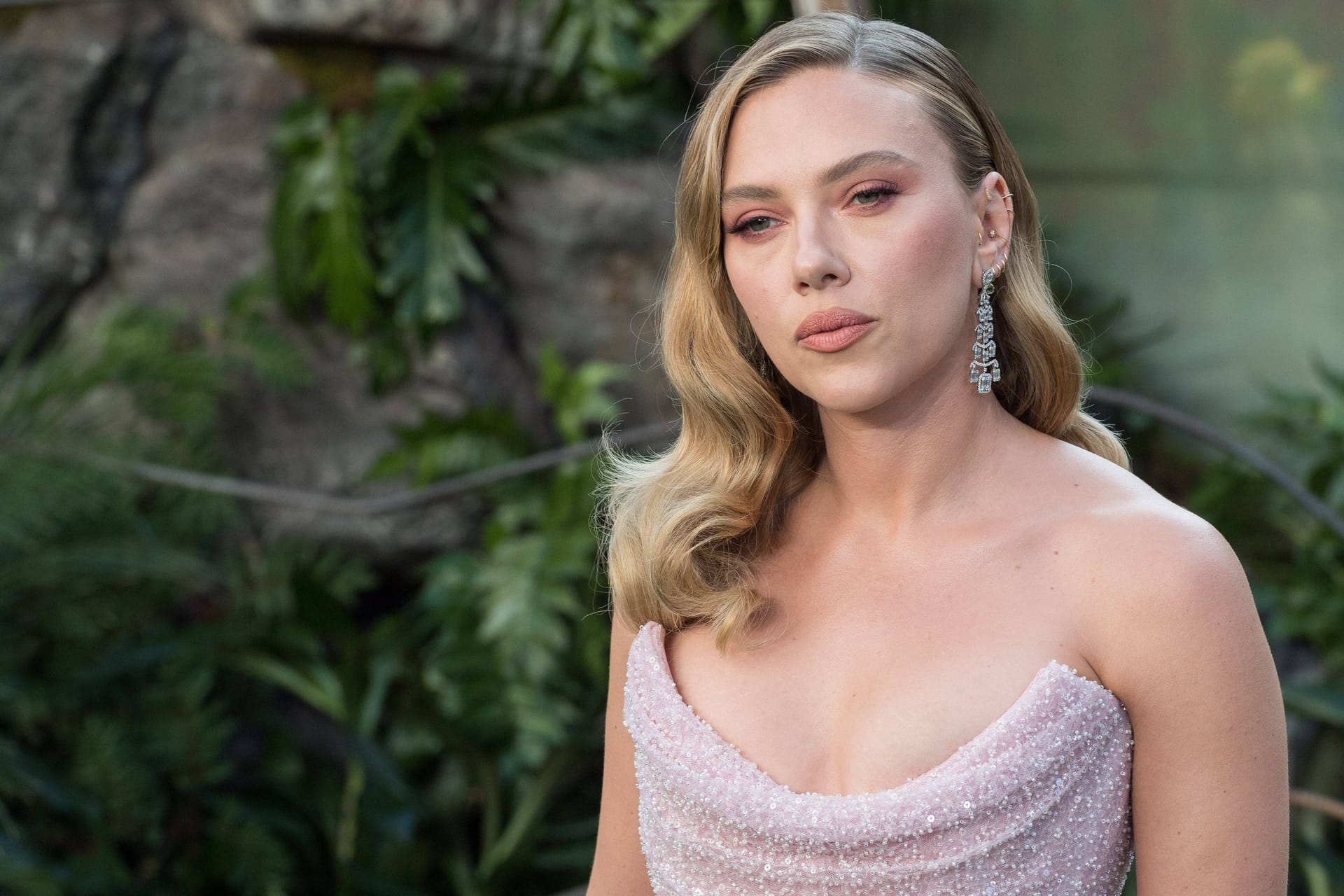 Scarlett Johannson: Die Schauspielerin spricht über zuletzt kräftezehrende Strapazen bei der Arbeit.