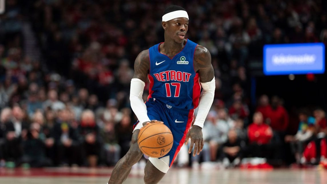 Dennis Schröder im Trikot der Detroit Pistons: Die Schlossarkaden versteigern ein Shirt des Basketball-Stars. Dennis Schröder im Trikot der Detroit Pistons: Die Schlossarkaden versteigern ein Shirt des Basketball-Stars.