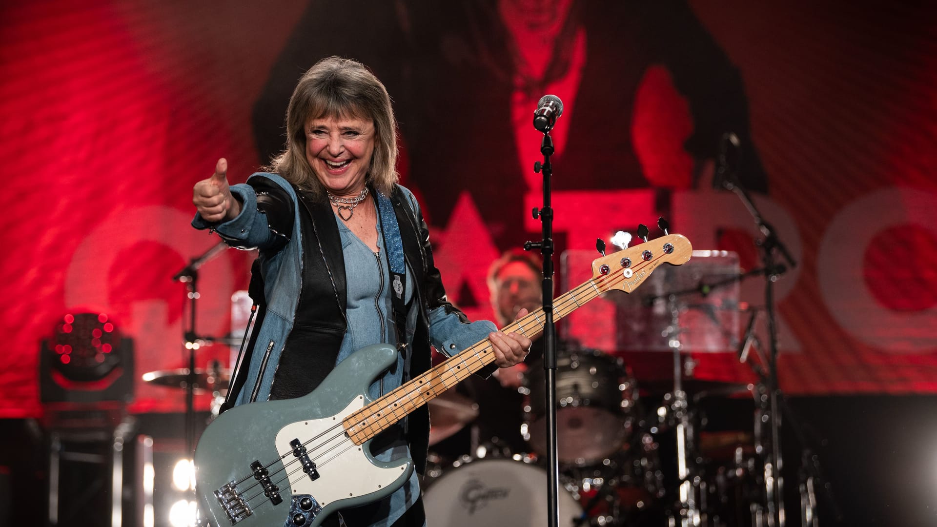 Suzi Quatro bei einem Konzert in Essen (Archivbild): Musik bestimmt immer noch ihr Leben.