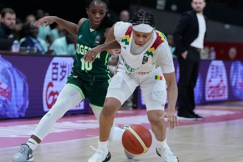 Cierra Dillard (rechts) aus dem Senegal und Promise Amukamara aus Nigeria: Die Nationalmannschaft aus Senegal musste umplanen.