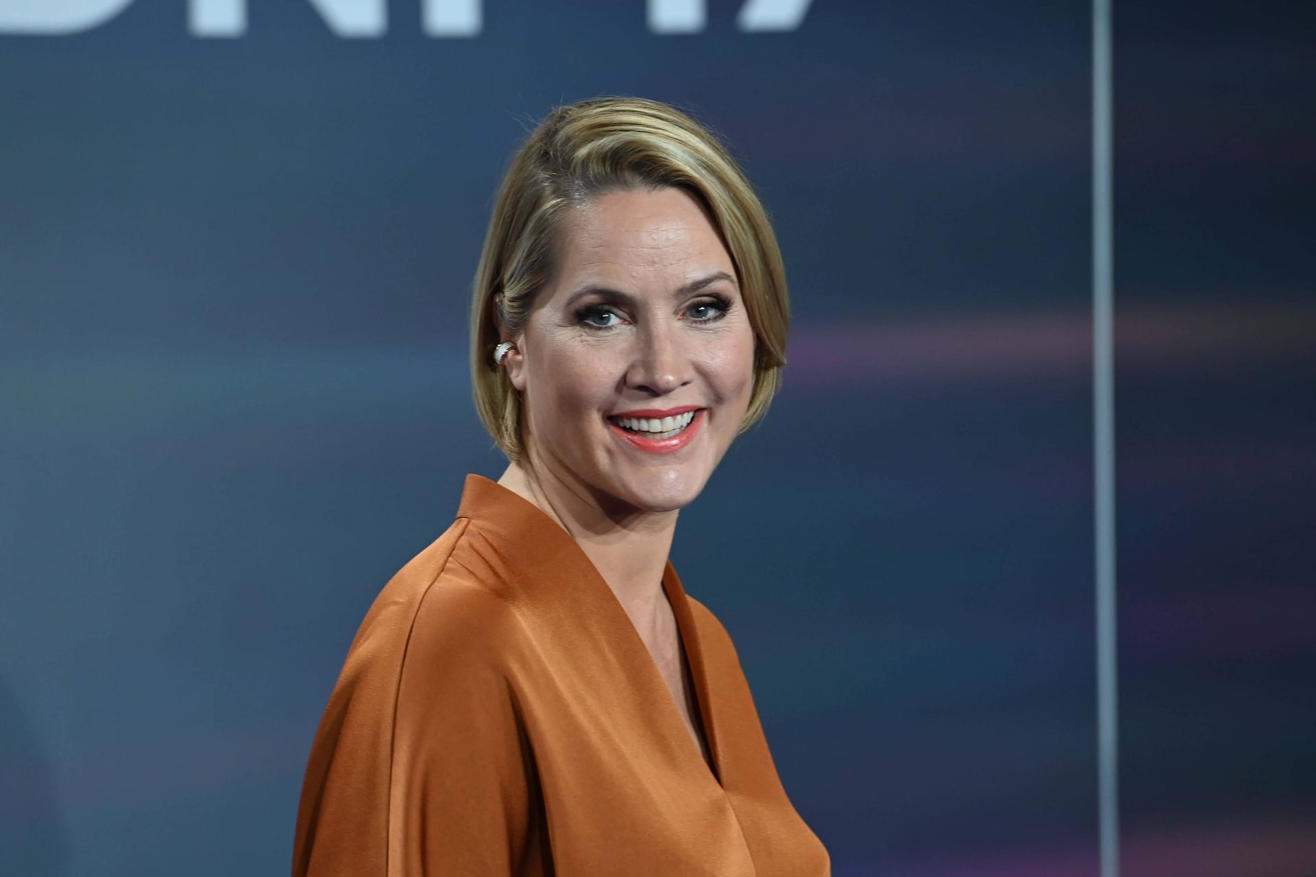 Judith Rakers stürzte 2021 bei einem Gleitschirmflug ab.