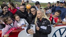 Schweizer Fußballstar und Influencerin Lehmann bei EM dabei