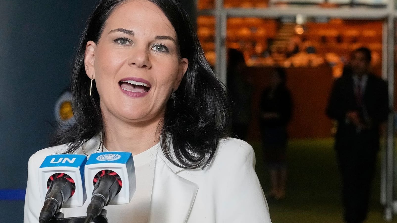 Annalena Baerbock kümmert sich nun ums Protokoll.