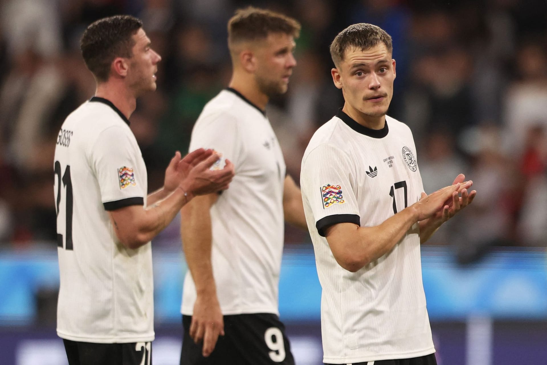 Die deutsche Nationalelf verliert das Halbfinale der Nations League gegen Portugal mit 1:2. Ein Bayern-Neuzugang steht dabei komplett neben sich und bekommt dafür Note 5. Die Einzelkritik. Die deutsche Nationalelf verliert das Halbfinale der Nations League gegen Portugal mit 1:2. Ein Bayern-Neuzugang steht dabei komplett neben sich und bekommt dafür Note 5. Die Einzelkritik.