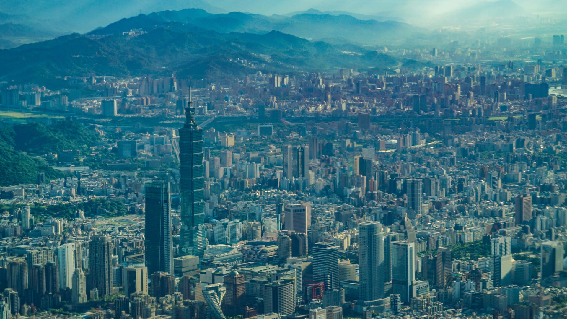 Die Skyline von Taipeh (Archivbild): Das Beben war auch in der taiwanischen Hauptstadt zu spüren. Die Skyline von Taipeh (Archivbild): Das Beben war auch in der taiwanischen Hauptstadt zu spüren.