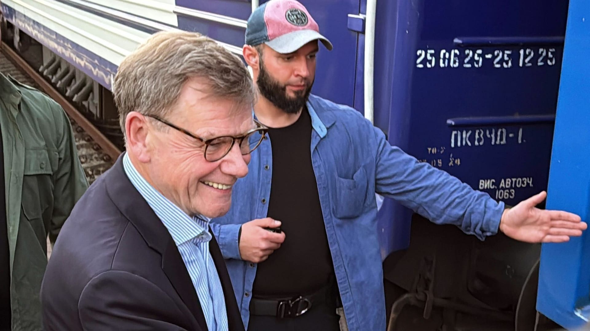 Außenminister Johann Wadephul (CDU) steigt in Polen in den Zug in die Ukraine.