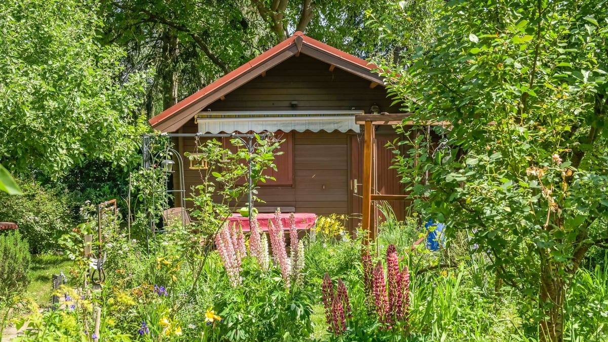 Polizei findet zwei Tote in Gartenlaube