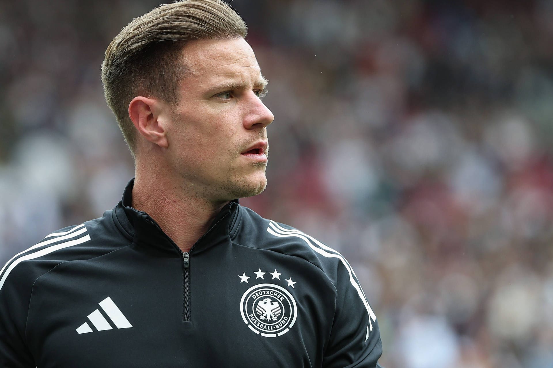 Marc-André ter Stegen: Er steht seit 2014 bei den Katalanen unter Vertrag. Marc-André ter Stegen: Er steht seit 2014 bei den Katalanen unter Vertrag.