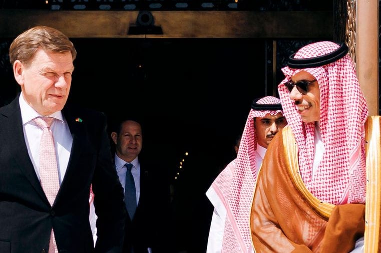 Johann Wadephul: Der deutsche Außenminister müht sich mit Blick auf den Krieg zwischen Israel und dem Iran um eine Deeskalation.