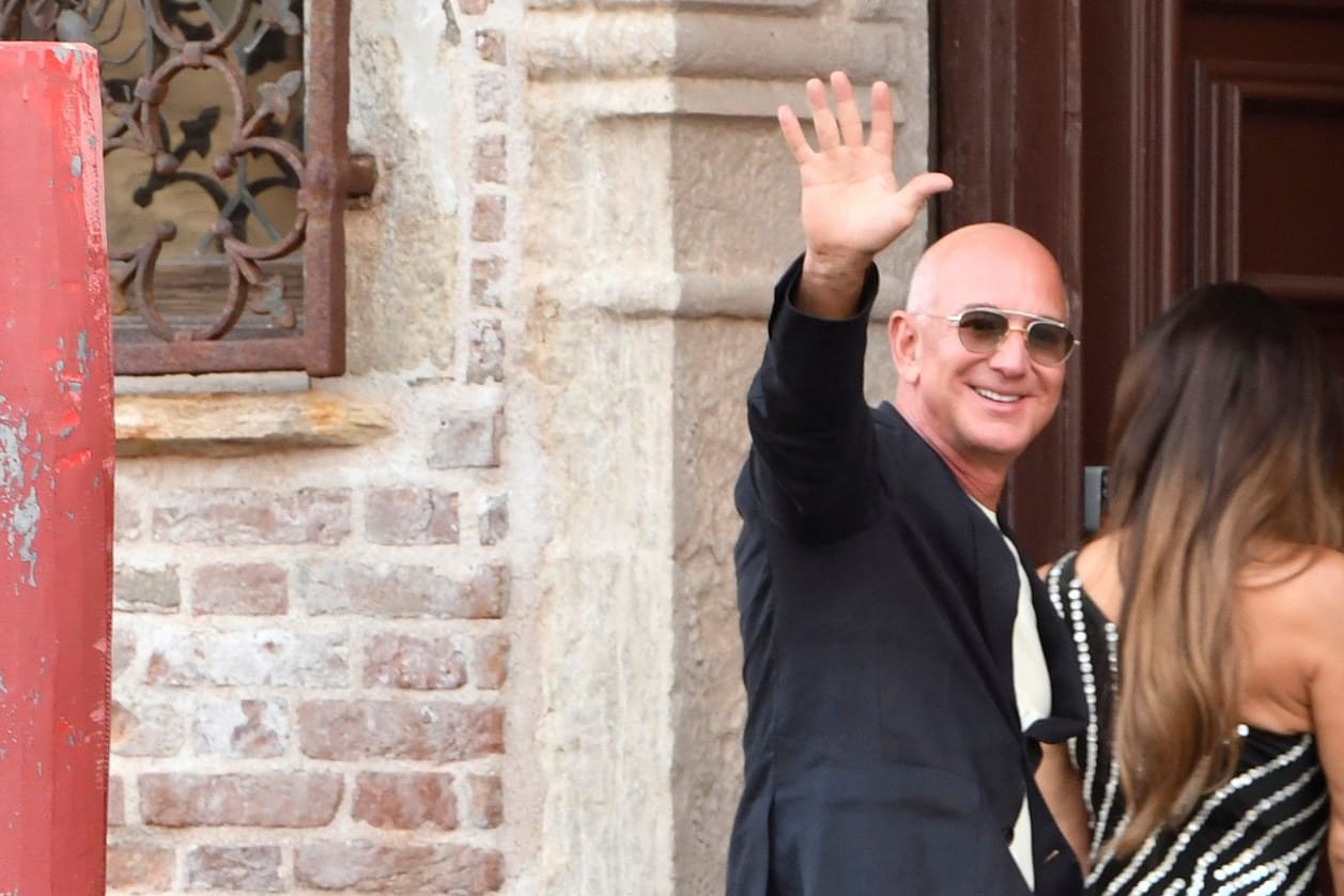 Jeff Bezos: Der Amazon-Gründer ist in Venedig angekommen.