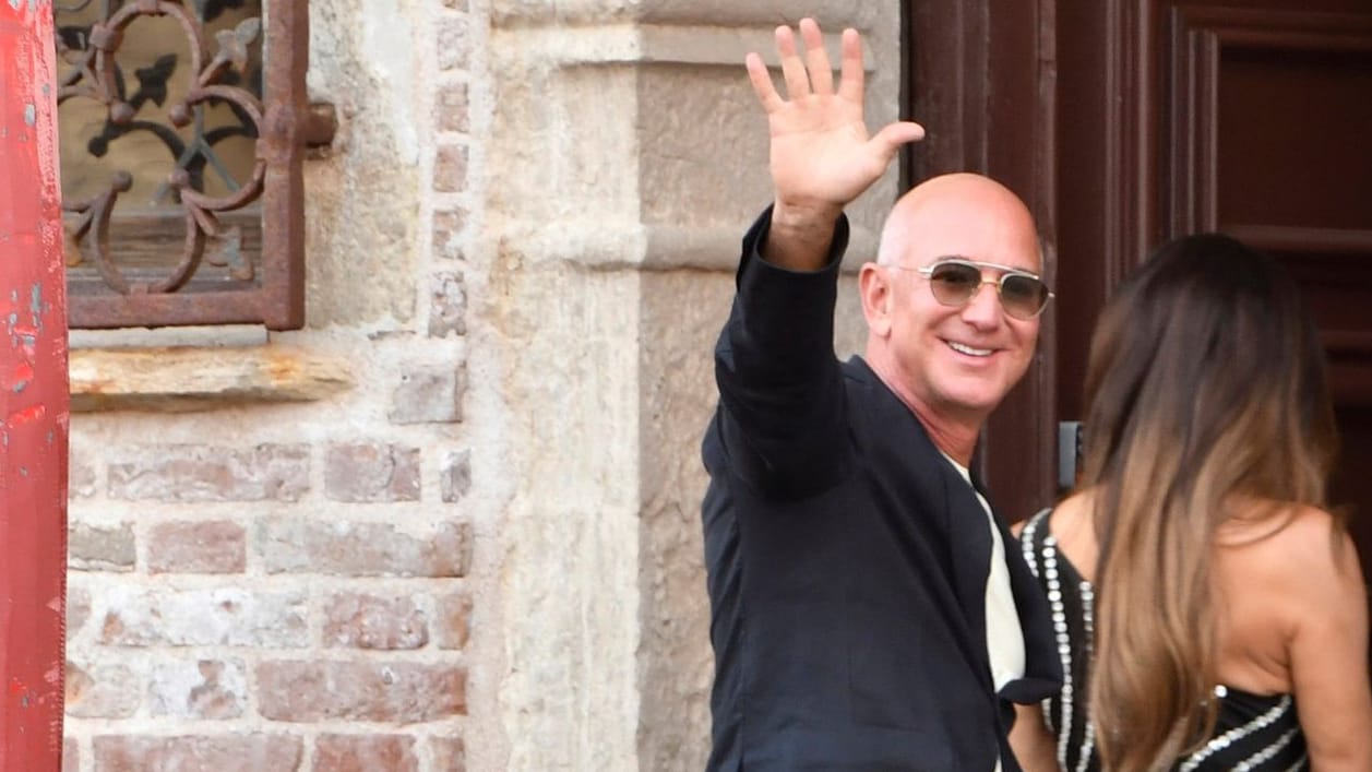 Jeff Bezos: Der Amazon-Gründer ist in Venedig angekommen.