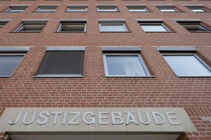Vor dem Landgericht Landshut ist eine 44 Jahre alte Frau wegen Mordes an ihrem Lebenspartner verurteilt worden. (Archivbild)