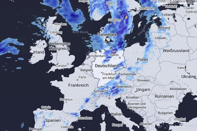 Die Regenprognose für 16 Uhr, 23. Juni: Die Wetterlage bringt Gewitter und hohe Temperaturen.